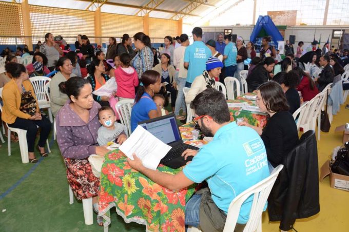 Prefeitura Móvel: Miro Cairo celebra obras e serviços