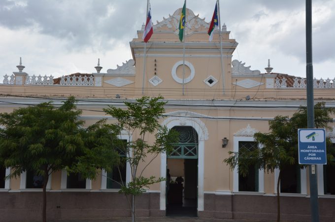 Prefeitura decreta ponto facultativo dias 20 e 21 de junho