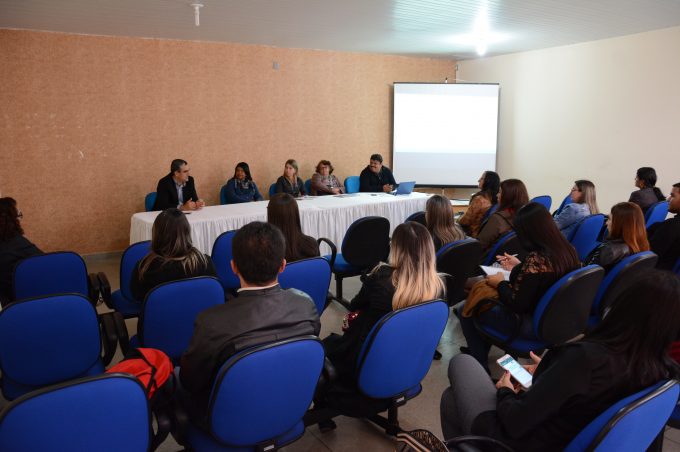 Comdica apresenta aos candidatos a conselheiros tutelares as regras da campanha