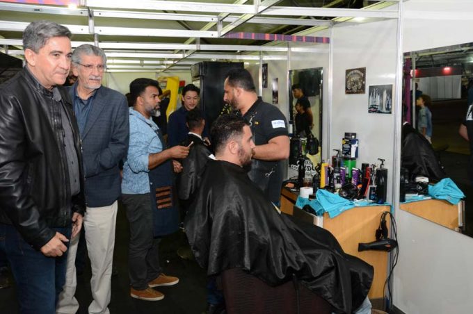 Prefeito visita ação do Projeto Empreender na ExpoConquista