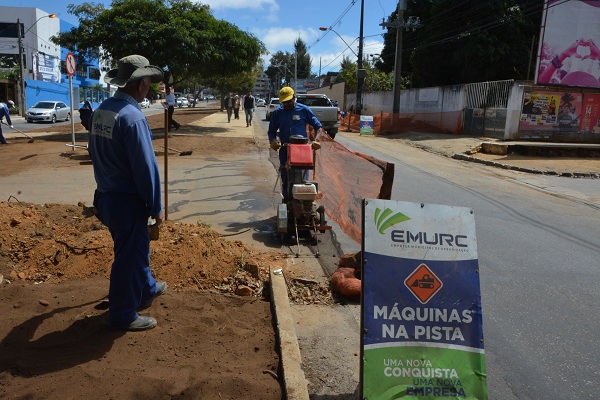 Prefeitura altera trânsito na Avenida Olívia Flores