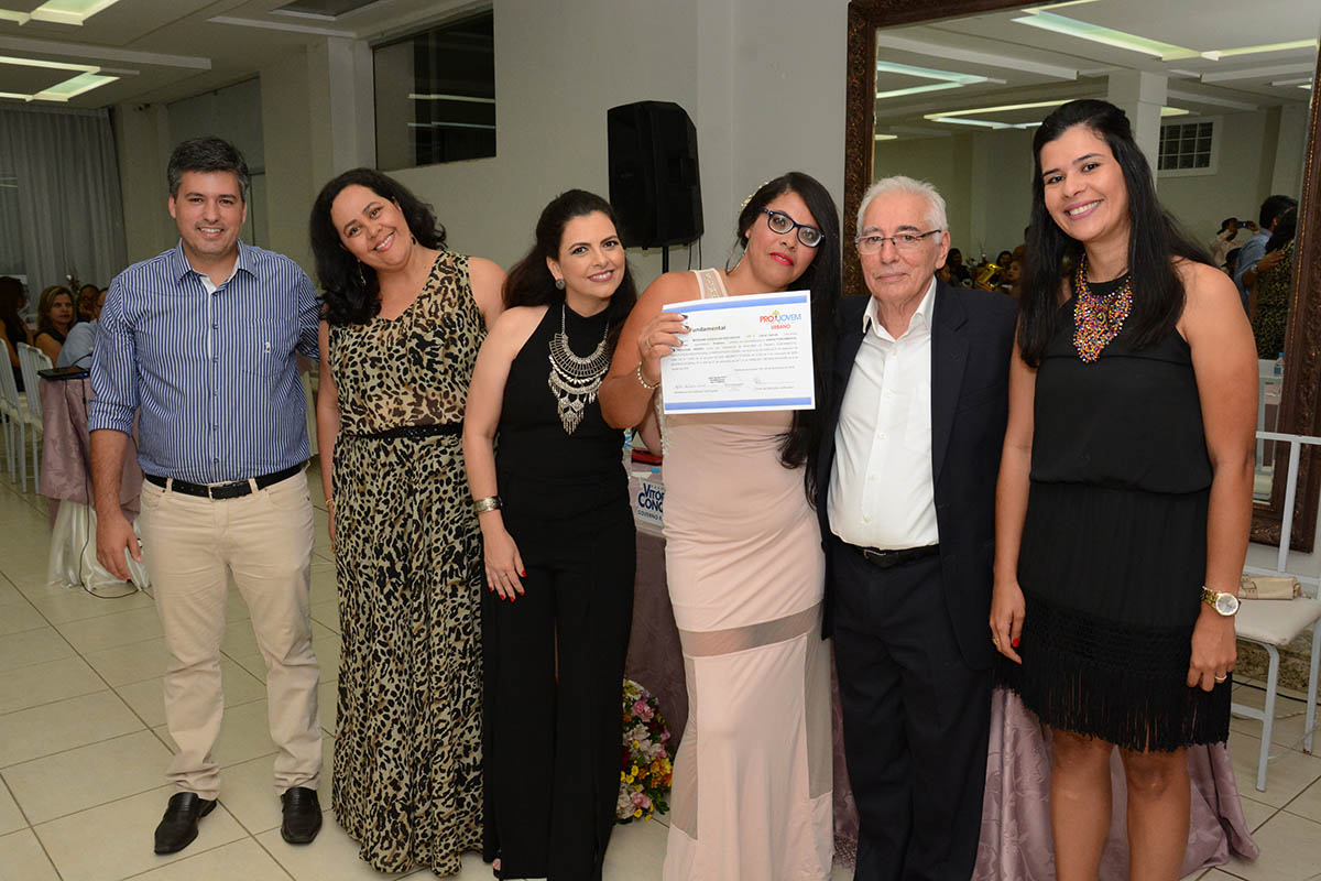 Emoção marca formatura do Projovem Urbano