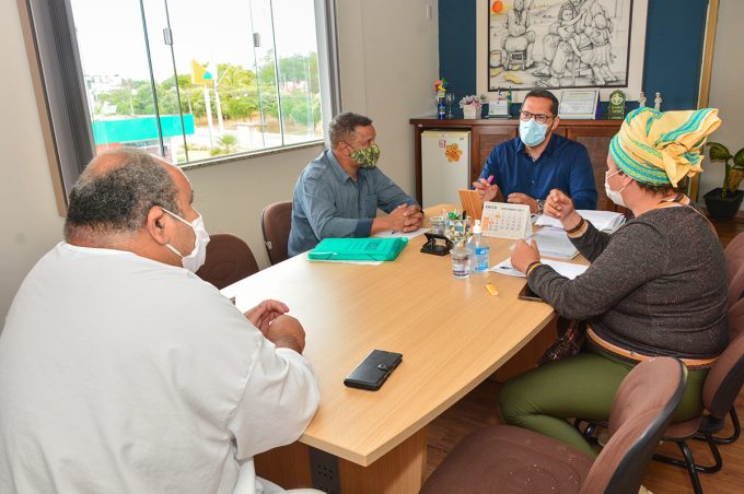 Semdes reafirma ao Conselho da Igualdade Racial a prioridade do Governo Municipal com a pauta dos direitos humanos