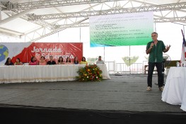 Educadores aprovam segundo dia da Jornada da Educação