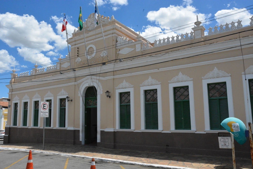 Prefeitura vai enviar projeto de lei do reajuste dos servidores à Câmara