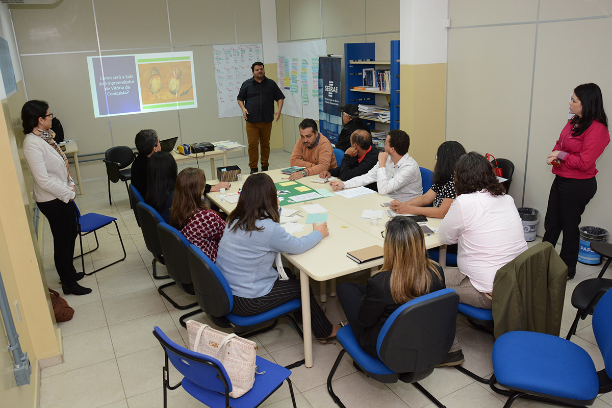 Governo Municipal participa de consultoria para implantação do SAC Municipal