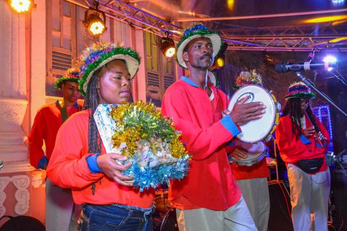 Música e lançamento de livro são atrações do Natal Conquista de Luz desta quarta