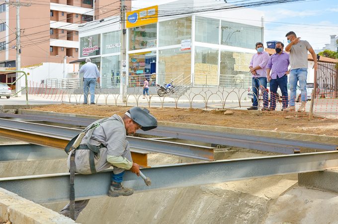Requalificação da Avenida Olívia Flores recomeça e deve ser entregue em dezembro