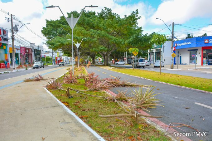 Guarda Municipal apreende dois adolescentes e uma criança suspeitas de atos de vandalismo na Olívia Flores
