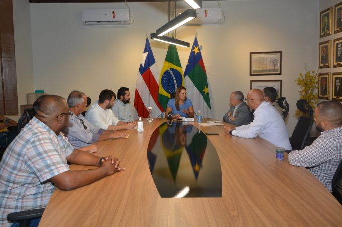 Prefeitura revitaliza área do entorno do Cristo e vai apoiar campanha de restauração do monumento