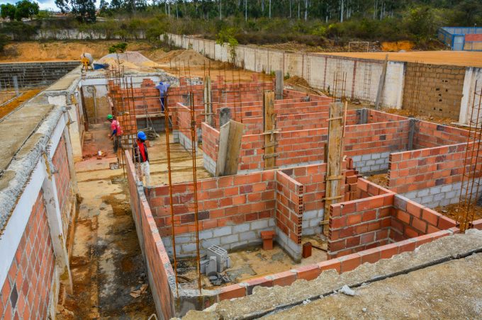 Revitalizações do Murilão e do campo do Cruzeiro avançam e reforma do Edvaldo Flores começa este mês