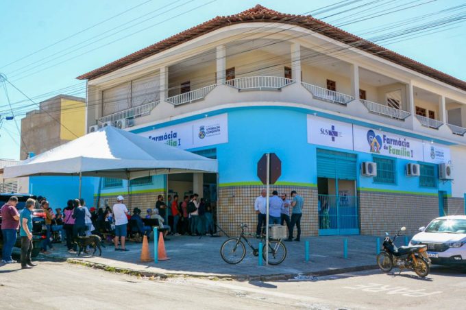 Com instalações modernas e confortáveis, nova sede da Farmácia da Família I é inaugurada na Zona Oeste da cidade