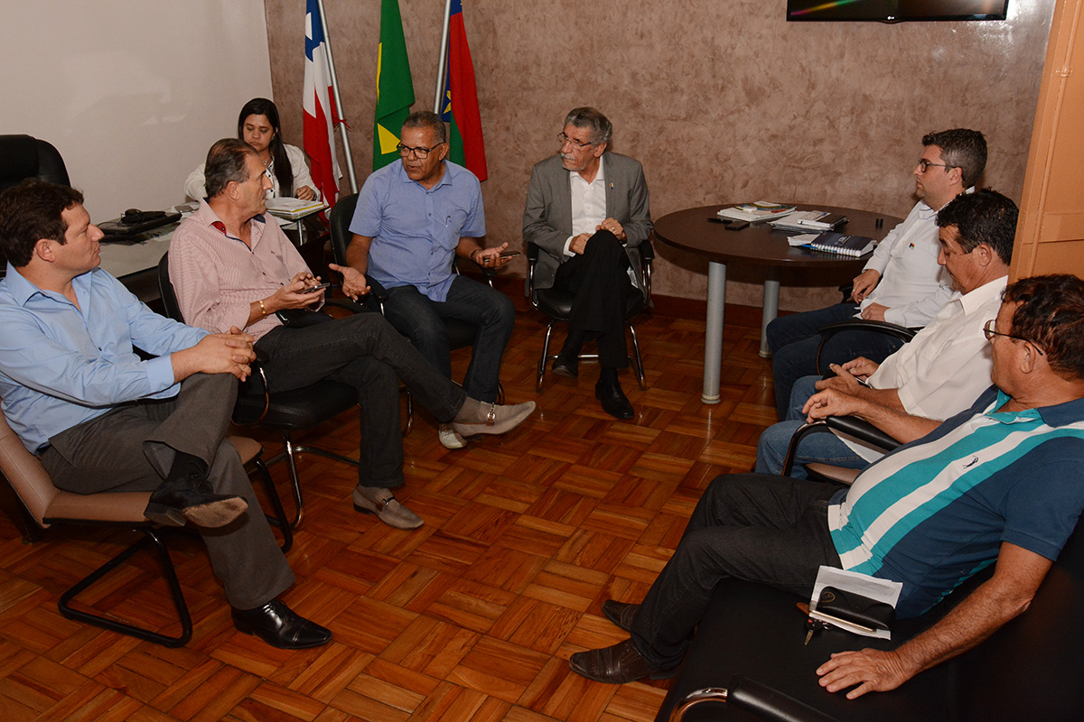 Prefeitura amplia diálogo com médicos da Santa Casa de Misericórdia