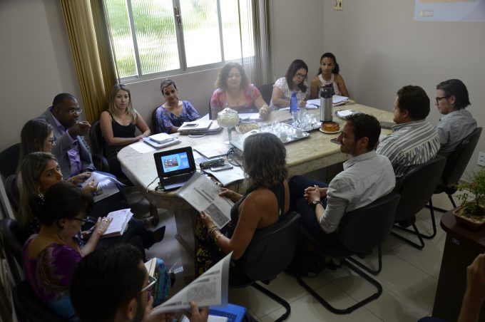 Prefeitura adere ao programa Busca Ativa para combater a exclusão escolar
