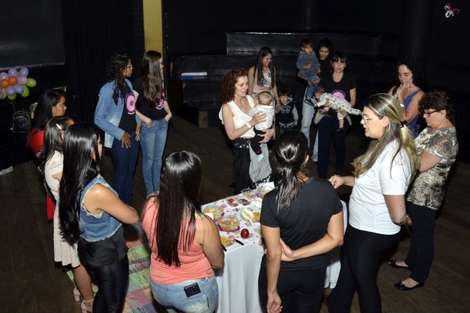 Oficinas maternas abrem o I Seminário do Dia Mundial de Doação de Leite Humano