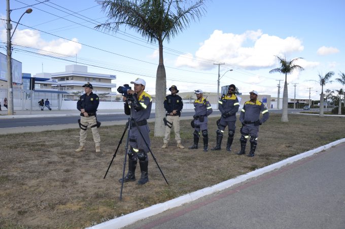 Semob realiza Comando de Fiscalização em parceria com PRF em vias da cidade