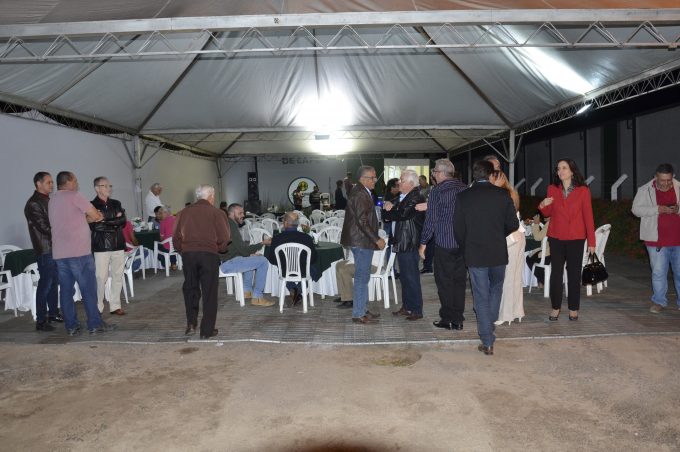 Governo Municipal prestigia inauguração do Escritório de Comercialização de Café da Coopmac