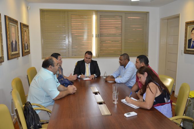 Coordenação de Igualdade e OAB discutem ações de combate à intolerância racial e religiosa