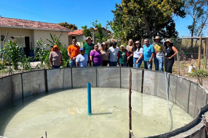 Governo Municipal visita primeira unidade do Sisteminha da Embrapa implantada no Quilombo do Velame