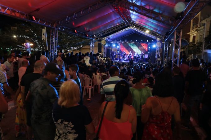Natal Conquista de Luz termina celebrando a música e a poesia