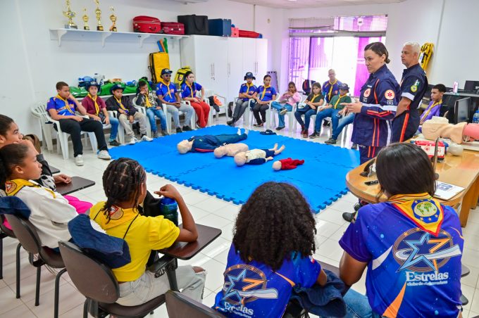 Samu 192 oferece treinamento de primeiros socorros para desbravadores mirins