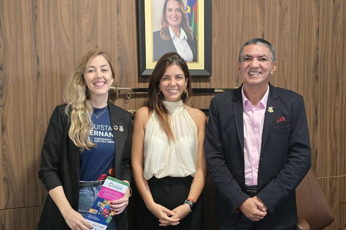 Em visita à Prefeitura, palestrante do 1º Encontro Internacional Conquista ODS dialoga sobre fortalecimento de parcerias