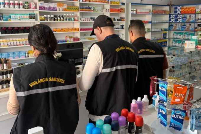 Vigilância Sanitária interdita farmácia clandestina no bairro Nossa Senhora Aparecida