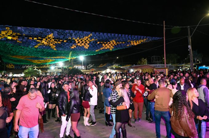 Valorização da cultura regional e segurança marcam as apresentações na Vila Junina