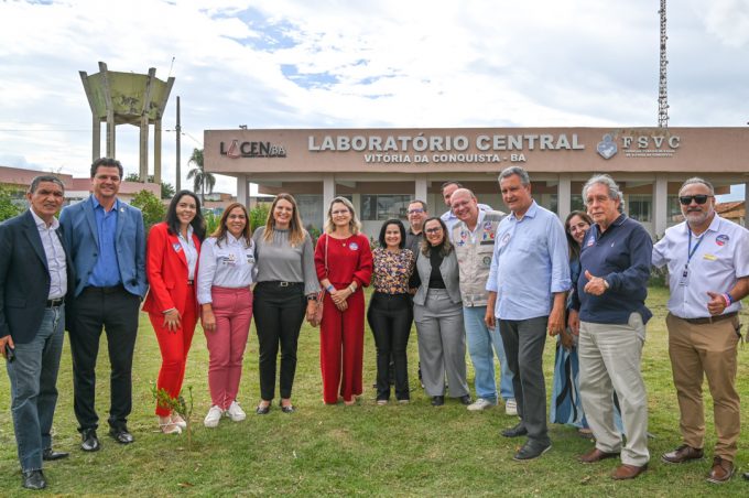 Governo Municipal apresenta demandas do Esaú Matos a ministro da Casa Civil e representante do Ministério da Saúde