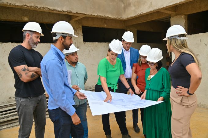 Governo Municipal vistoria obras de construção das unidades de saúde Régis Pacheco e João Melo Filho