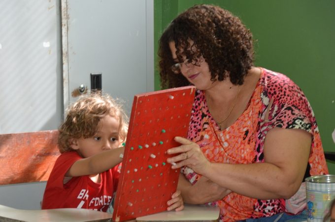 Escolas da rede pública municipal favorecem inclusão de alunos autistas
