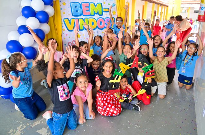 Mais de 40 mil alunos da Rede Municipal de Ensino dão início ao ano letivo de 2026