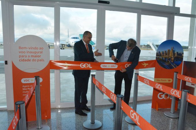 Prefeitura participa de voo inaugural da Gol em Conquista