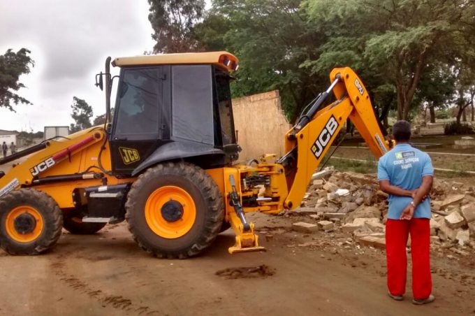 Prefeitura começa a reforma dos muros do cemitério do Kadija