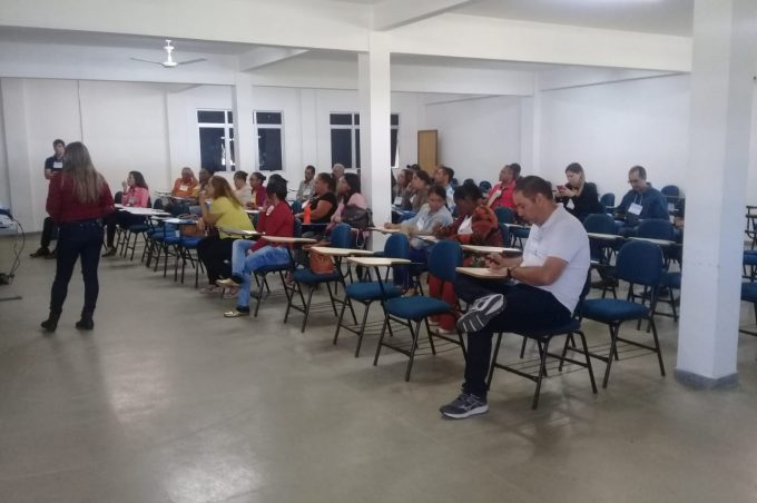 Conselho Municipal de Saúde realiza oficina de educação popular em saúde