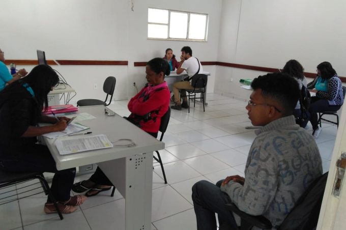 Bolsa Família Móvel atende estudantes da Uesb