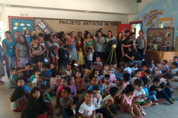 Centro Municipal de Educação Infantil Vila América realiza projeto de valorização dos artistas locais