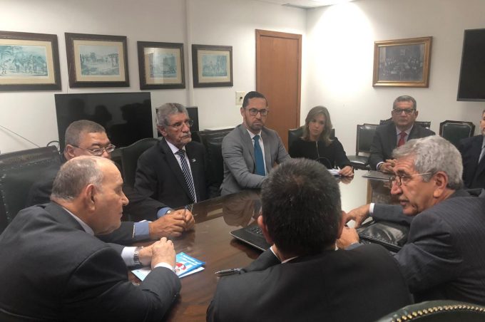 Reunião entre prefeitura e TJ-BA garante implantação da 2ª Vara da Família e da 2ª Vara da Fazenda Pública em Conquista