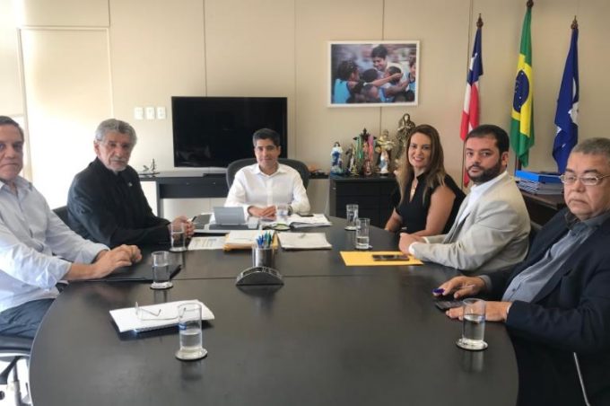 Prefeitos Herzem Gusmão e ACM Neto se reúnem em Salvador