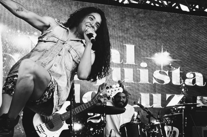 Natal Conquista de Luz: Banda Dona Iracema e Caetano Bonfim animaram a Praça nesta quarta
