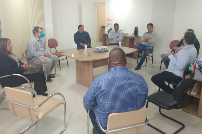 Secretaria de Saúde e diretor do Hospital Geral se reúnem com Comissão Especial de Enfrentamento à Covid-19 da Câmara de Vereadores