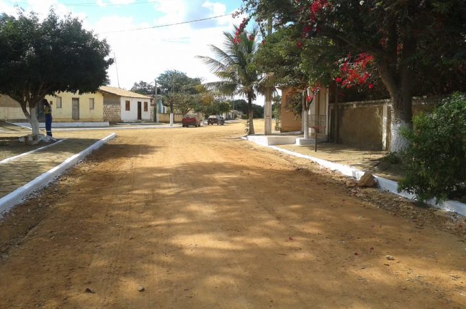 Mutirões de limpeza também chegam aos povoados da zona rural