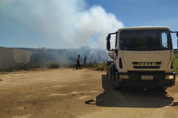 Secretaria de Meio Ambiente atua no combate aos incêndios