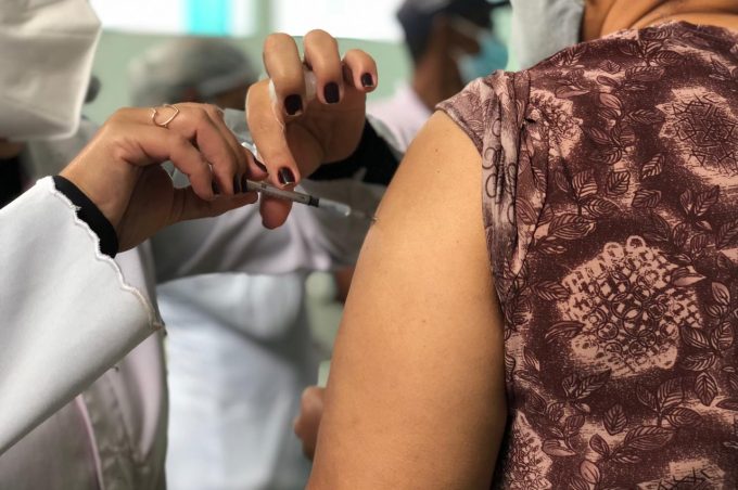 Vitoria da Conquista já tem mais de 124 mil vacinados com 1ª dose contra Covid-19