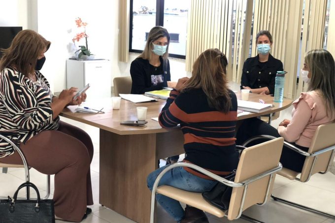 SMS e Sindacs ajustam condições para o trabalho dos agentes de saúde e de endemias