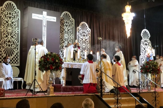 Governo municipal participa de missa da padroeira de Vitória da Conquista