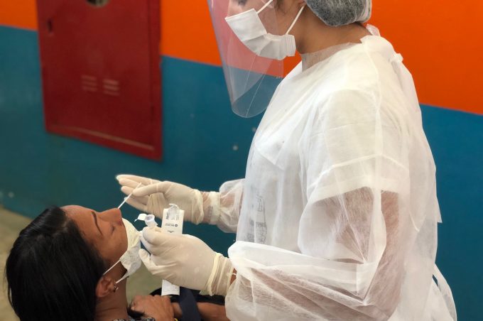 Tempo de espera de resultados de teste de RT-PCR para Covid-19 depende do Laboratório Central do Estado