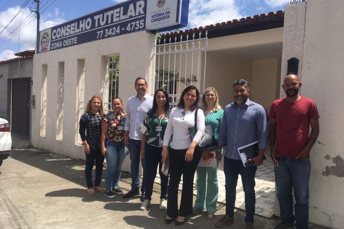 Equipe da Semdes visita conselhos tutelares para ouvir demandas do serviço