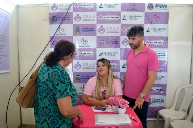 Fundação de Saúde de Vitória da Conquista levou diversos serviços ao Dia da Mulher, no Centro Cultural Glauber Rocha