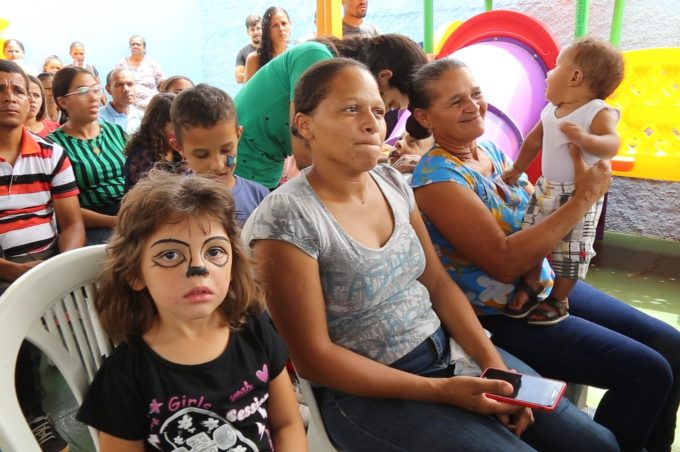 Comunidade comemora reforma de prédio que virou escola de educação infantil no povoado de Pau Ferro II